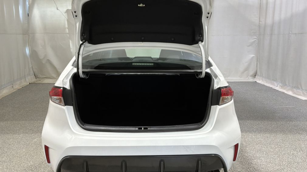 Toyota Corolla SE 2023 d&rsquo;occasion à vendre - 12