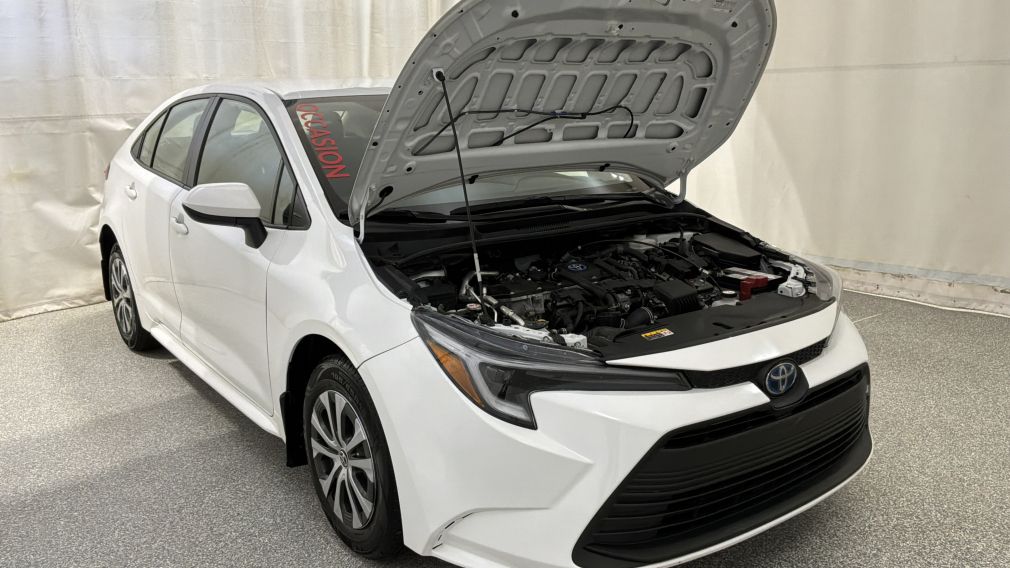 Toyota Corolla Hybrid LE 2024 d&rsquo;occasion à vendre - 9