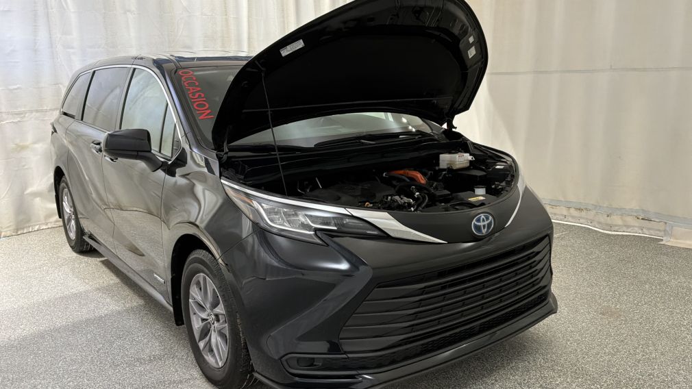 Toyota Sienna LE 2021 d&rsquo;occasion à vendre - 10