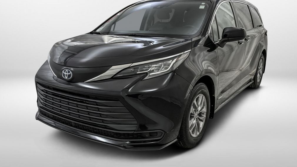 Toyota Sienna LE 2021 d&rsquo;occasion à vendre - 8