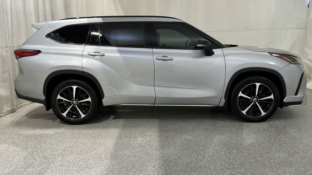 Toyota Highlander XSE 2022 d&rsquo;occasion à vendre - 2