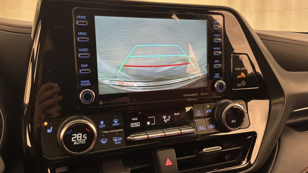 Toyota Highlander XSE 2022 d&rsquo;occasion à vendre - 21