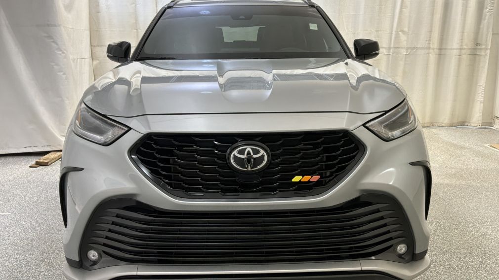Toyota Highlander XSE 2022 d&rsquo;occasion à vendre - 8