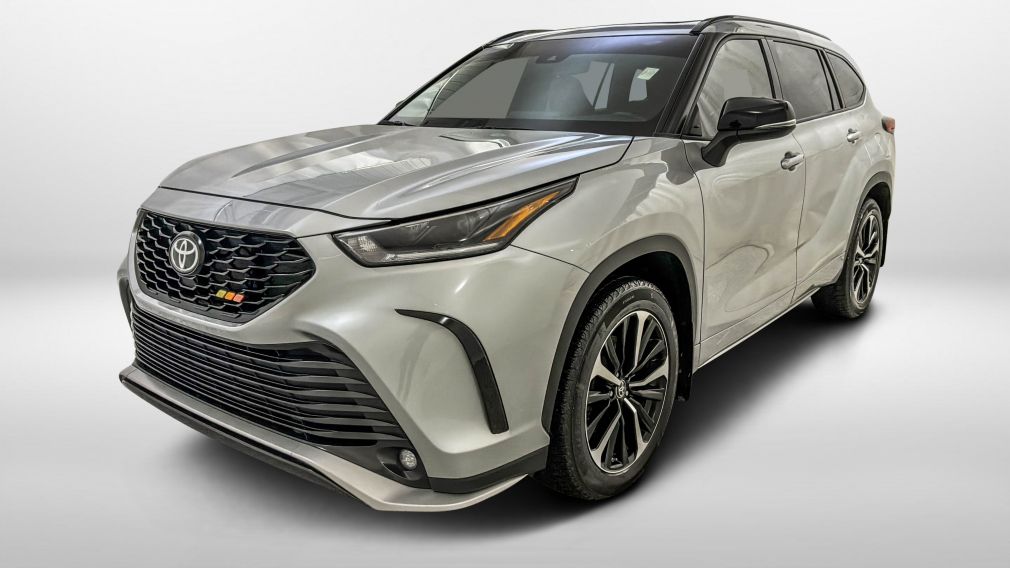 Toyota Highlander XSE 2022 d&rsquo;occasion à vendre - 8