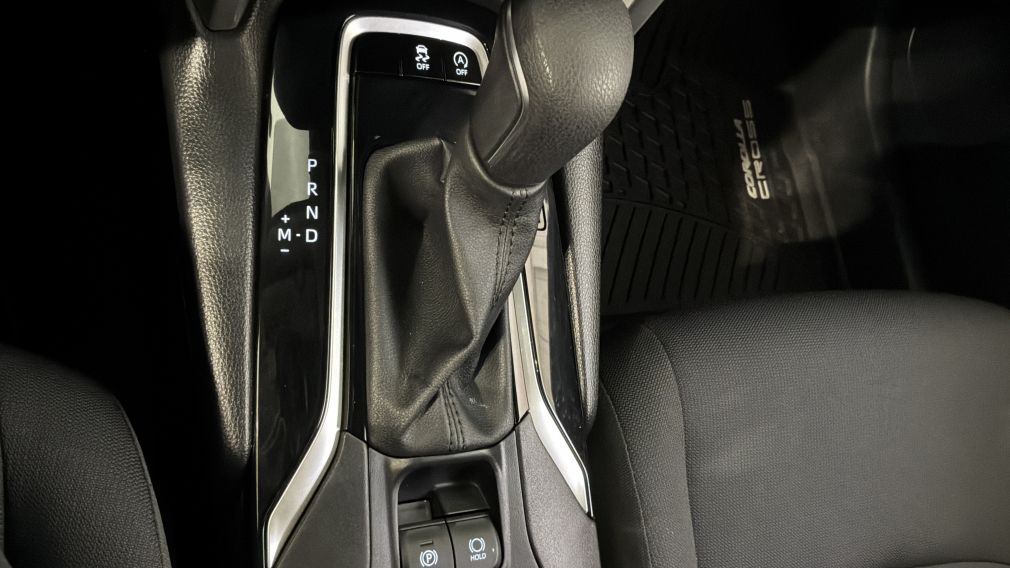 Toyota Corolla LE 2023 d&rsquo;occasion à vendre - 18