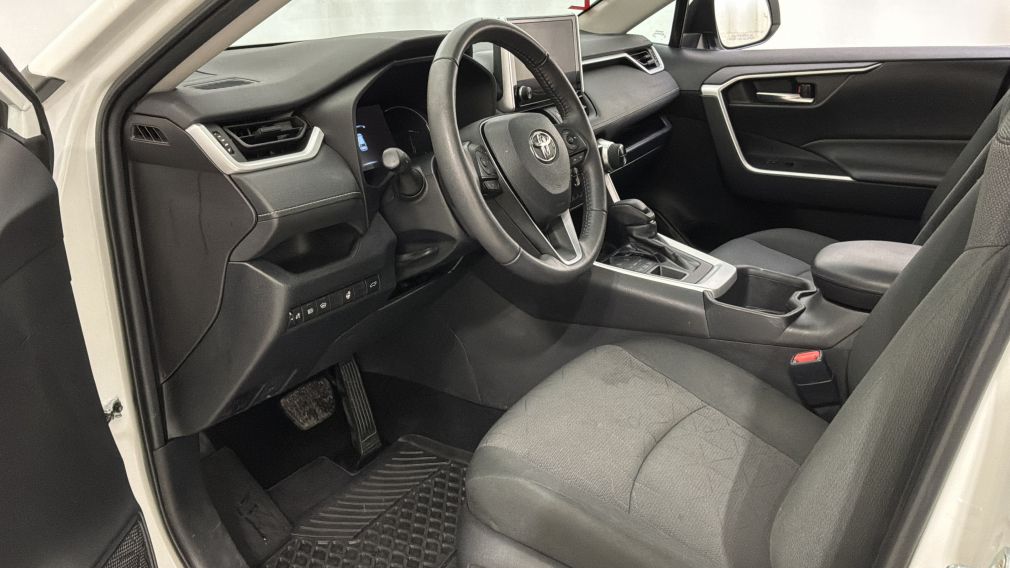 Toyota Rav 4 XLE 2023 d&rsquo;occasion à vendre - 25