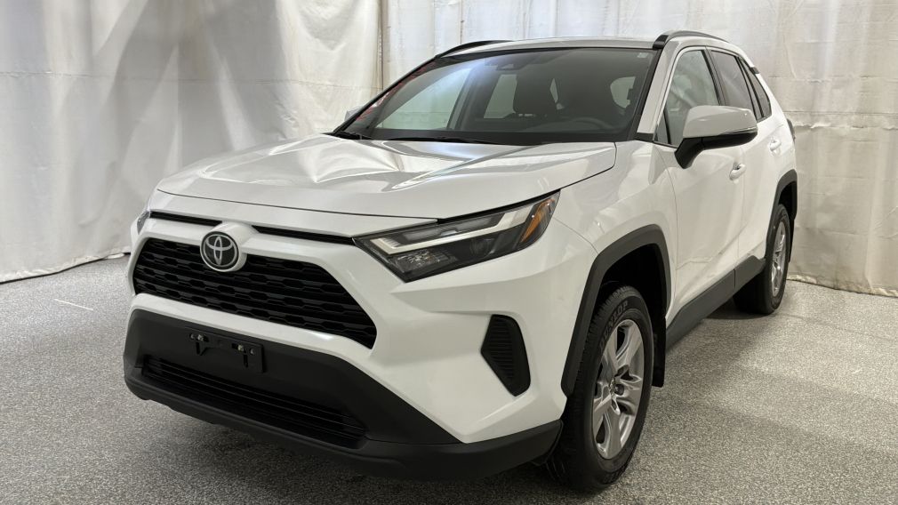 Toyota Rav 4 XLE 2023 d&rsquo;occasion à vendre - 8
