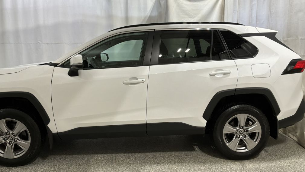 Toyota Rav 4 XLE 2023 d&rsquo;occasion à vendre - 7