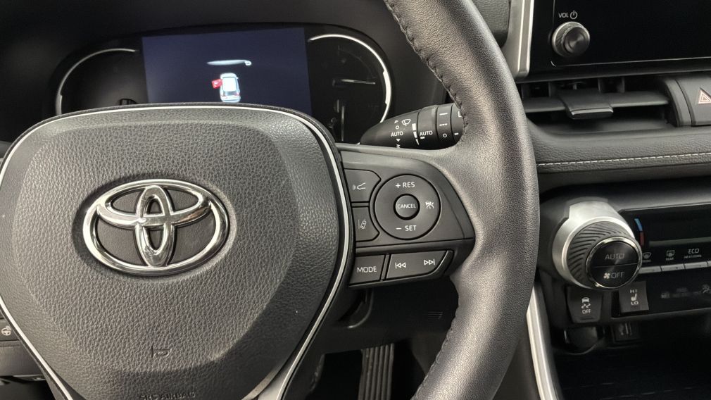 Toyota Rav 4 XLE 2023 d&rsquo;occasion à vendre - 21
