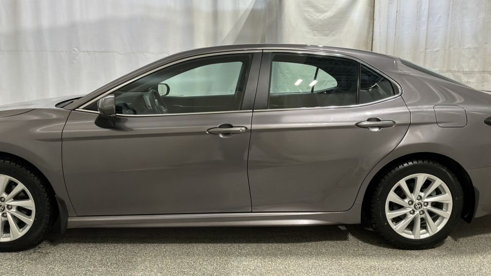 Toyota Camry SE 2024 d&rsquo;occasion à vendre - 7