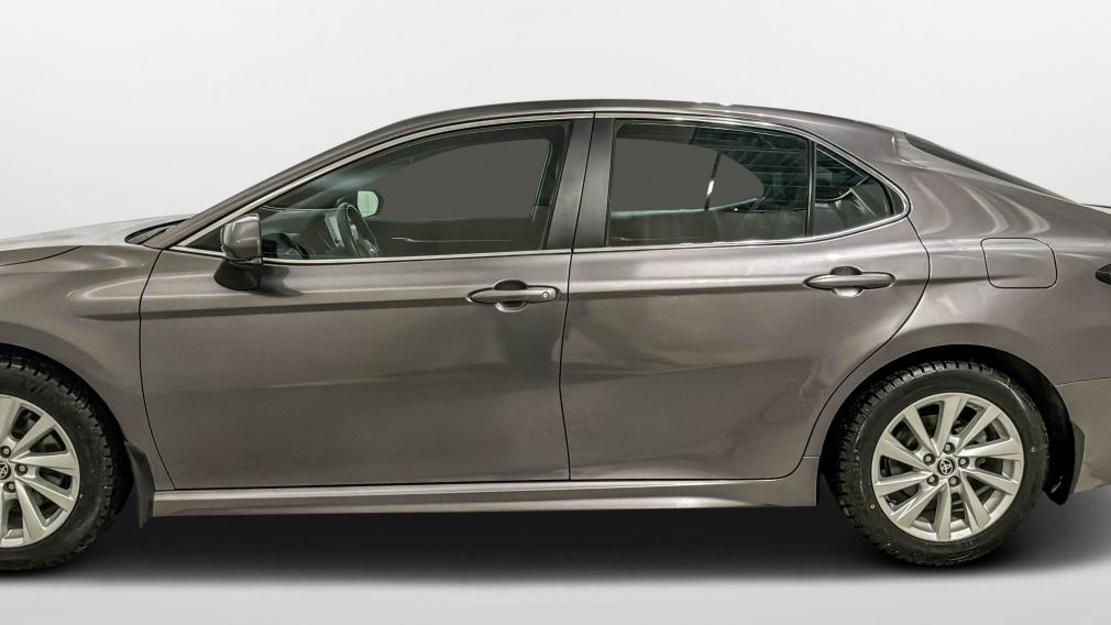 Toyota Camry SE 2024 d&rsquo;occasion à vendre - 7