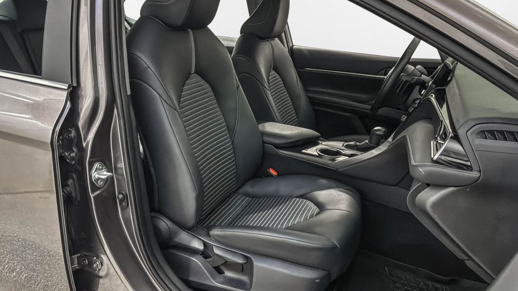 Toyota Camry SE 2024 d&rsquo;occasion à vendre - 13