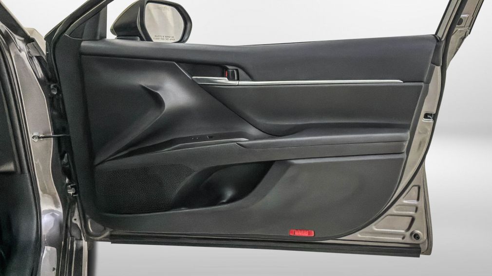 Toyota Camry SE 2024 d&rsquo;occasion à vendre - 15