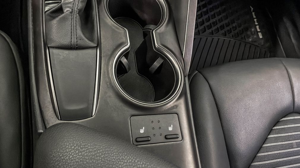 Toyota Camry SE 2024 d&rsquo;occasion à vendre - 18