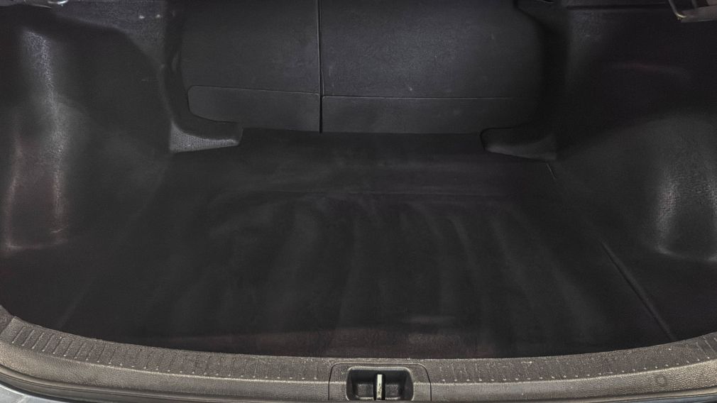 Toyota Corolla LE 2023 d&rsquo;occasion à vendre - 12