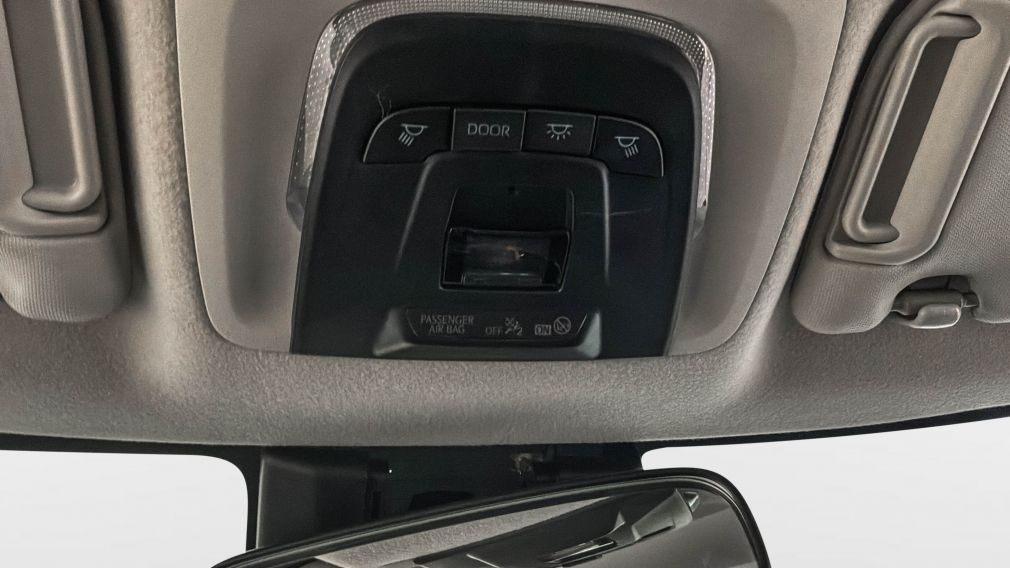 Toyota Corolla LE 2023 d&rsquo;occasion à vendre - 22