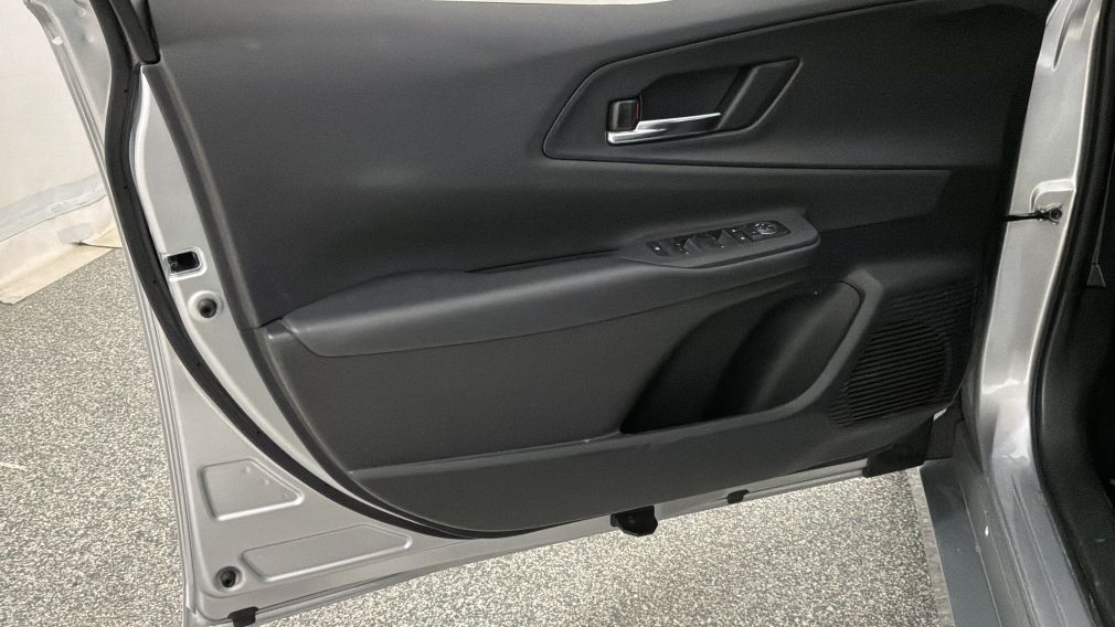 Toyota Prius XSE 2023 d&rsquo;occasion à vendre - 23