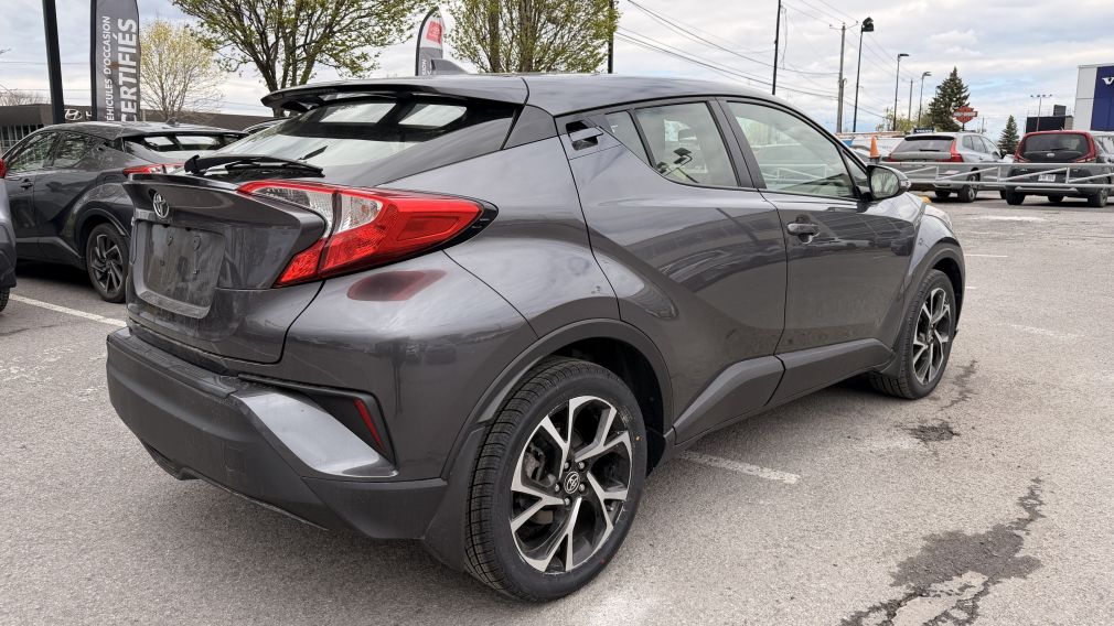 Toyota C-HR XLE Premium 2022 d&rsquo;occasion à vendre - 2