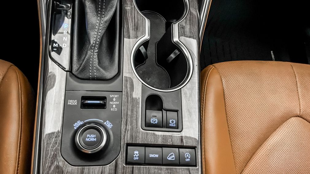 Toyota Highlander Limited 2022 d&rsquo;occasion à vendre - 18