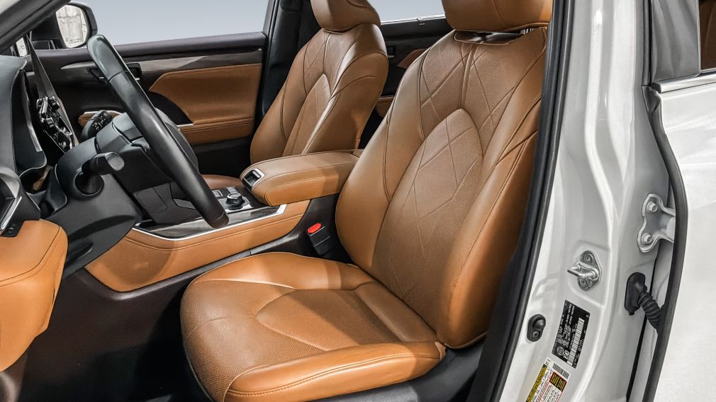 Toyota Highlander Limited 2022 d&rsquo;occasion à vendre - 24