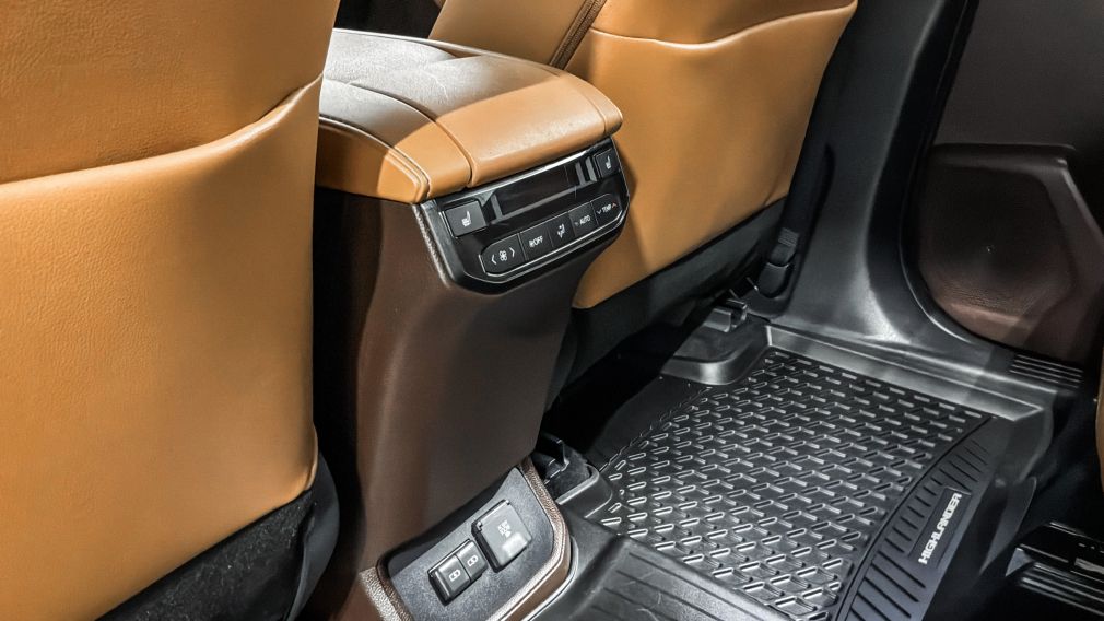 Toyota Highlander Limited 2022 d&rsquo;occasion à vendre - 28