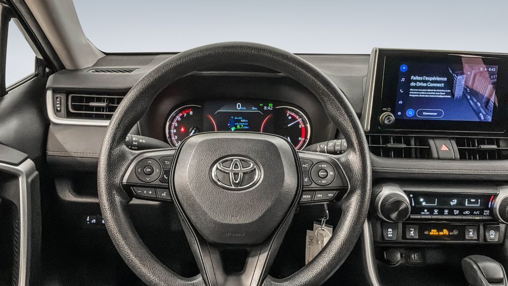 Toyota Rav 4 LE 2024 d&rsquo;occasion à vendre - 33