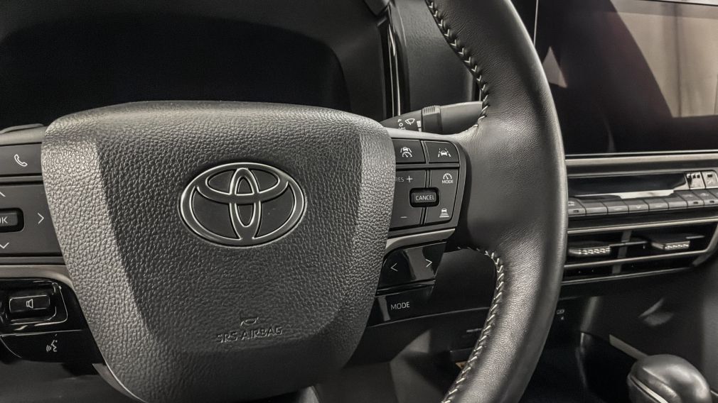 Toyota Camry SE 2025 d&rsquo;occasion à vendre - 22
