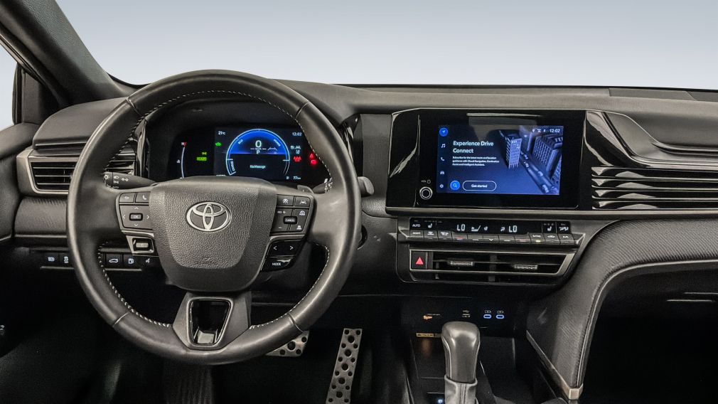Toyota Camry SE 2025 d&rsquo;occasion à vendre - 32
