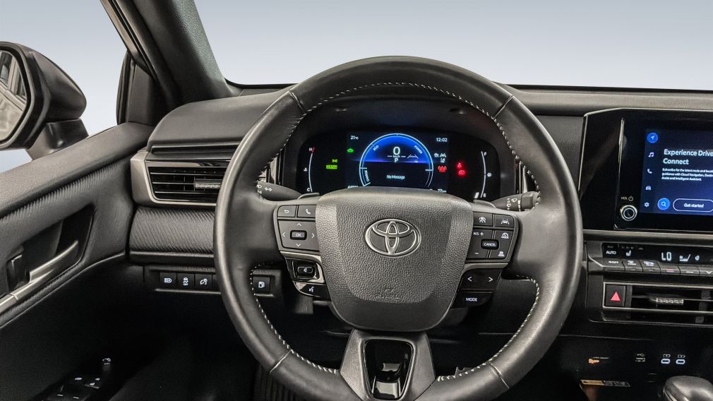 Toyota Camry SE 2025 d&rsquo;occasion à vendre - 33