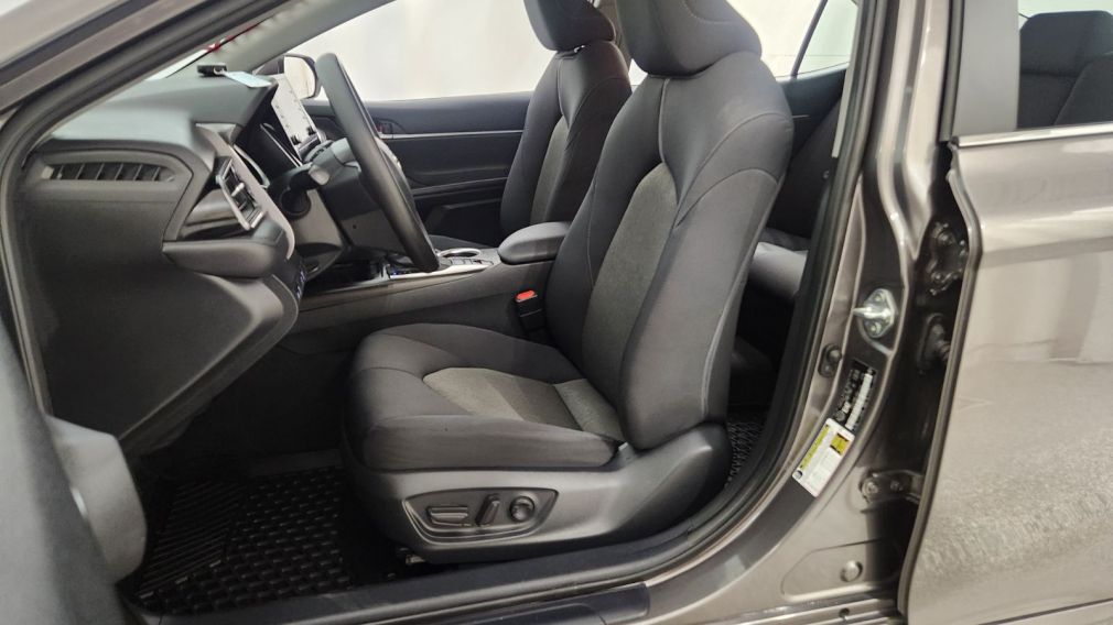 Toyota Camry Hybrid LE 2023 d&rsquo;occasion à vendre - 23