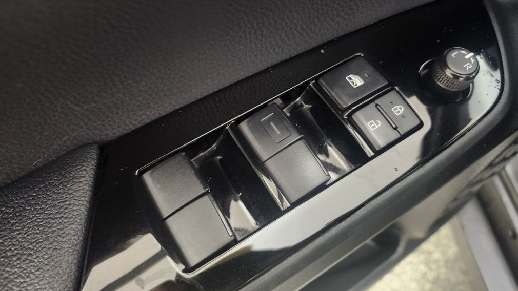 Toyota Prius Auto 2021 d&rsquo;occasion à vendre - 34