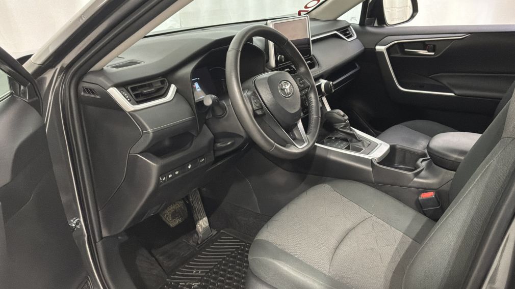 Toyota Rav 4 XLE 2024 d&rsquo;occasion à vendre - 24