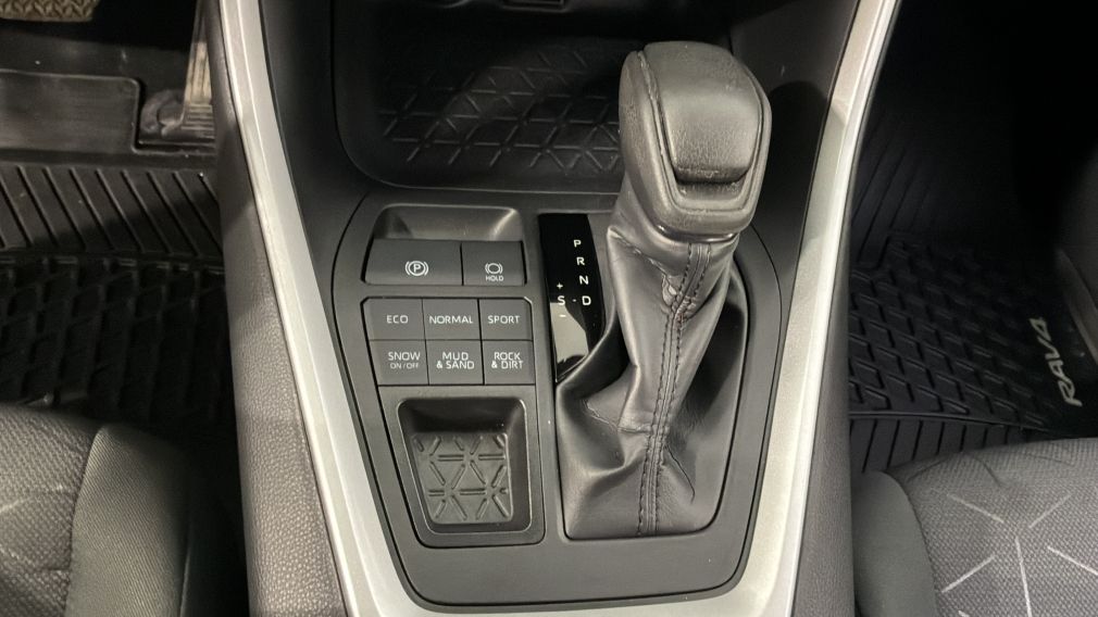 Toyota Rav 4 XLE 2024 d&rsquo;occasion à vendre - 44