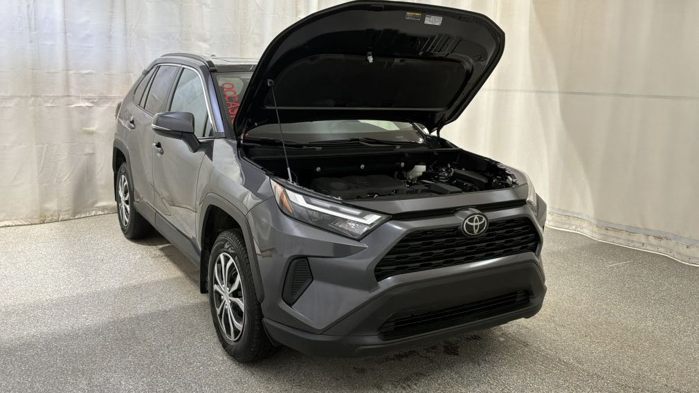 Toyota Rav 4 XLE 2024 d&rsquo;occasion à vendre - 7