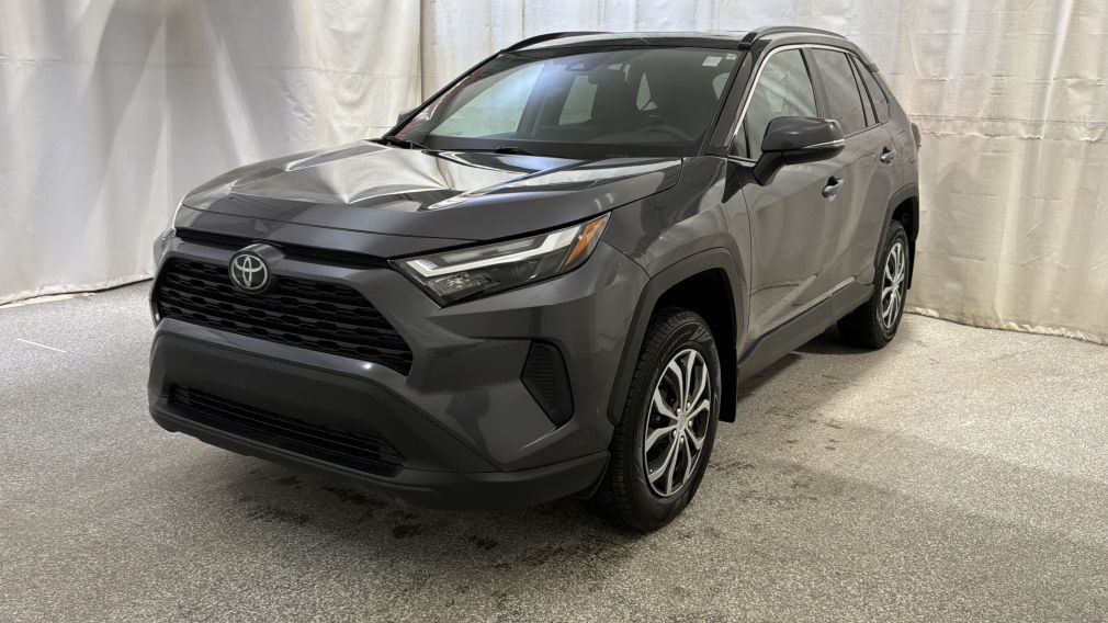 Toyota Rav 4 XLE 2024 d&rsquo;occasion à vendre - 9