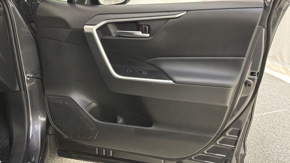 Toyota Rav 4 XLE 2024 d&rsquo;occasion à vendre - 50