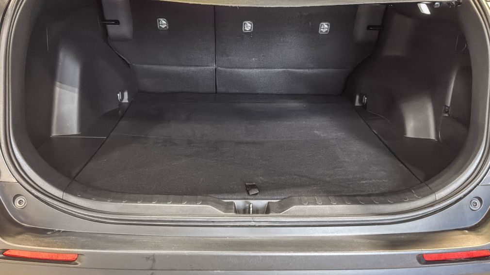 Toyota Rav 4 XLE 2024 d&rsquo;occasion à vendre - 12