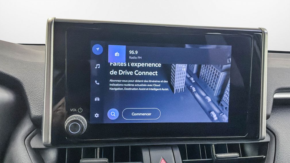 Toyota Rav 4 XLE 2024 d&rsquo;occasion à vendre - 16