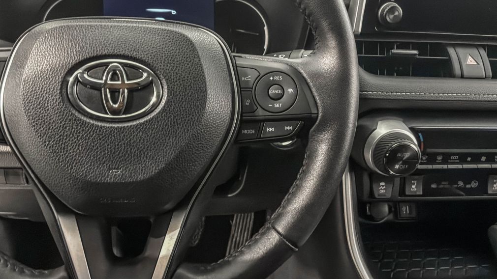 Toyota Rav 4 XLE 2024 d&rsquo;occasion à vendre - 21