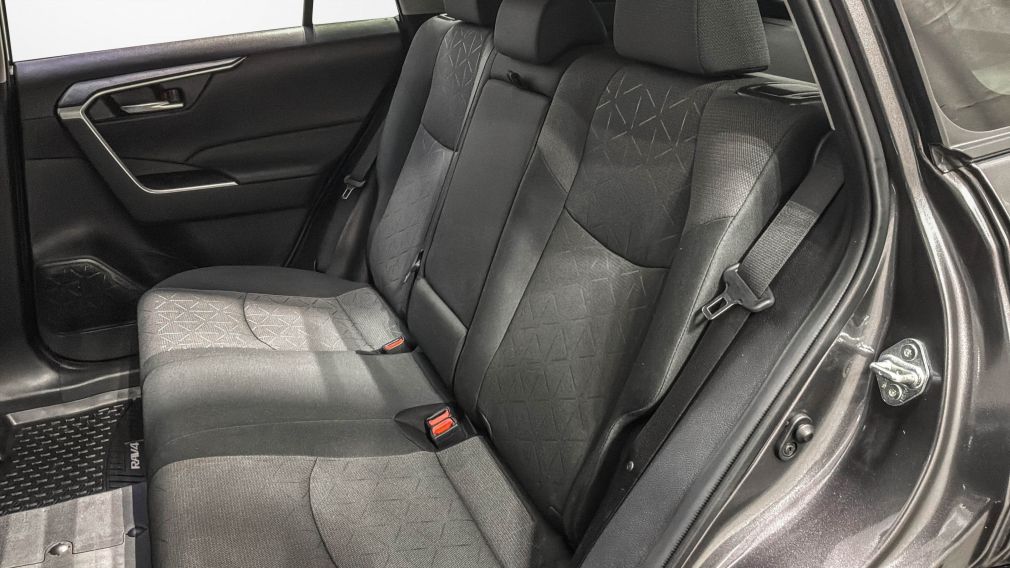 Toyota Rav 4 XLE 2024 d&rsquo;occasion à vendre - 25