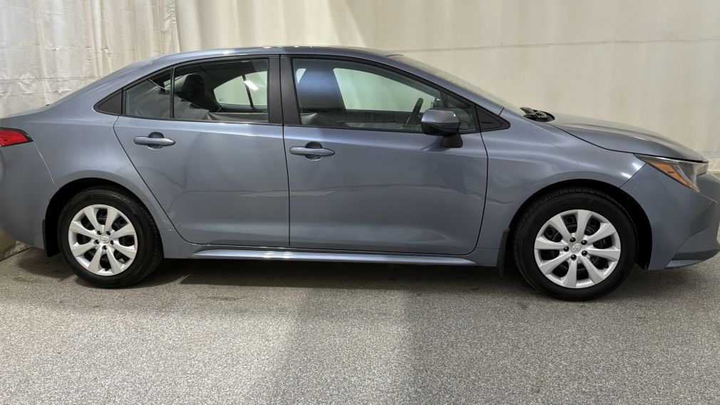 Toyota Corolla LE 2021 d&rsquo;occasion à vendre - 2