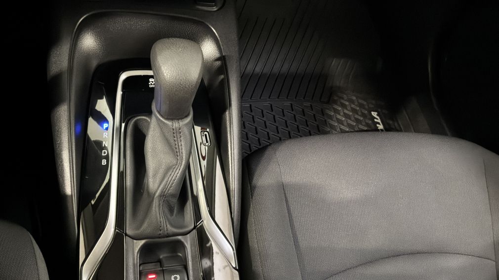 Toyota Corolla LE 2021 d&rsquo;occasion à vendre - 18