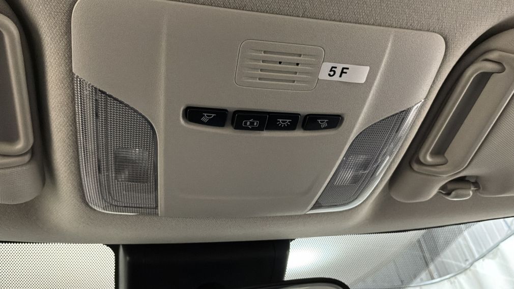 Toyota Corolla LE 2021 d&rsquo;occasion à vendre - 19