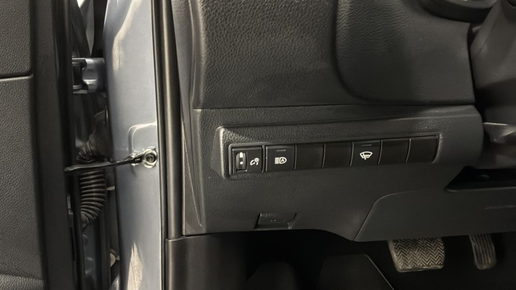 Toyota Corolla LE 2021 d&rsquo;occasion à vendre - 20