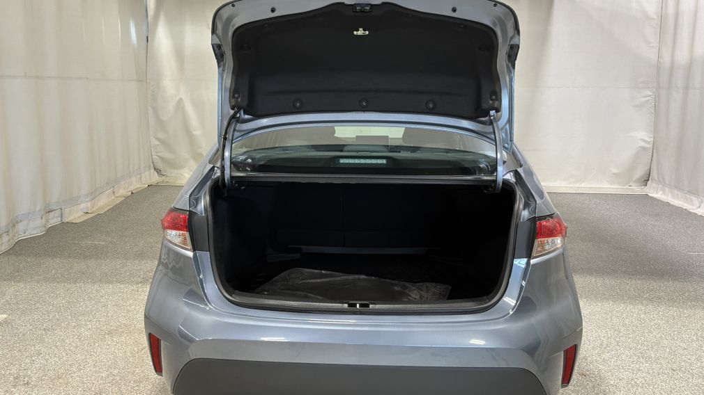 Toyota Corolla LE 2021 d&rsquo;occasion à vendre - 13