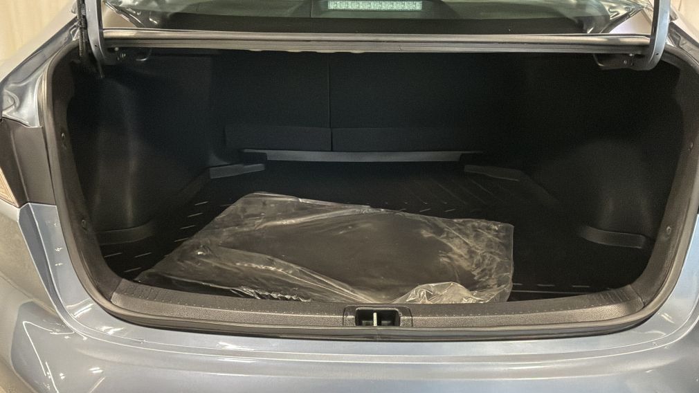 Toyota Corolla LE 2021 d&rsquo;occasion à vendre - 12