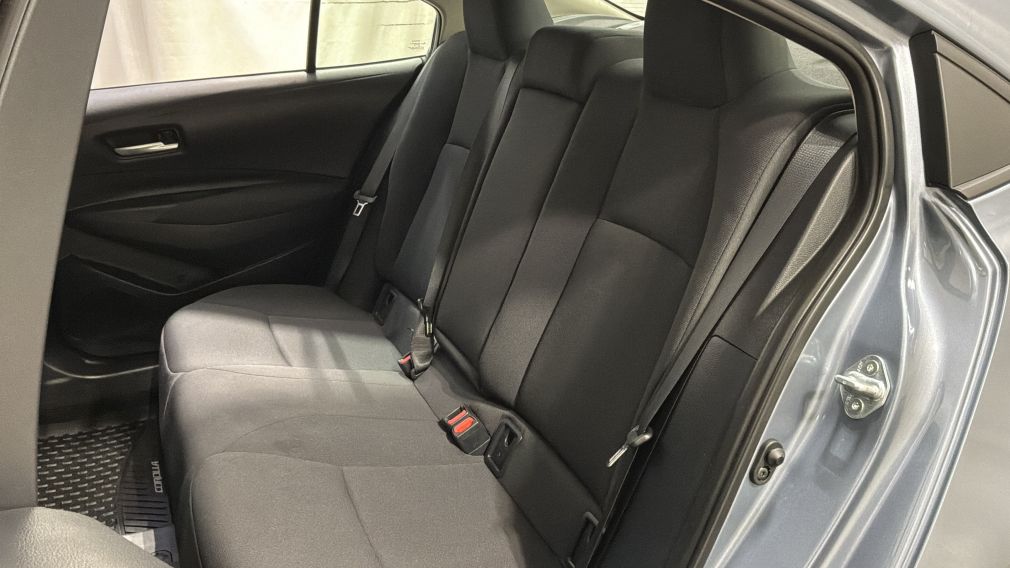 Toyota Corolla LE 2021 d&rsquo;occasion à vendre - 26