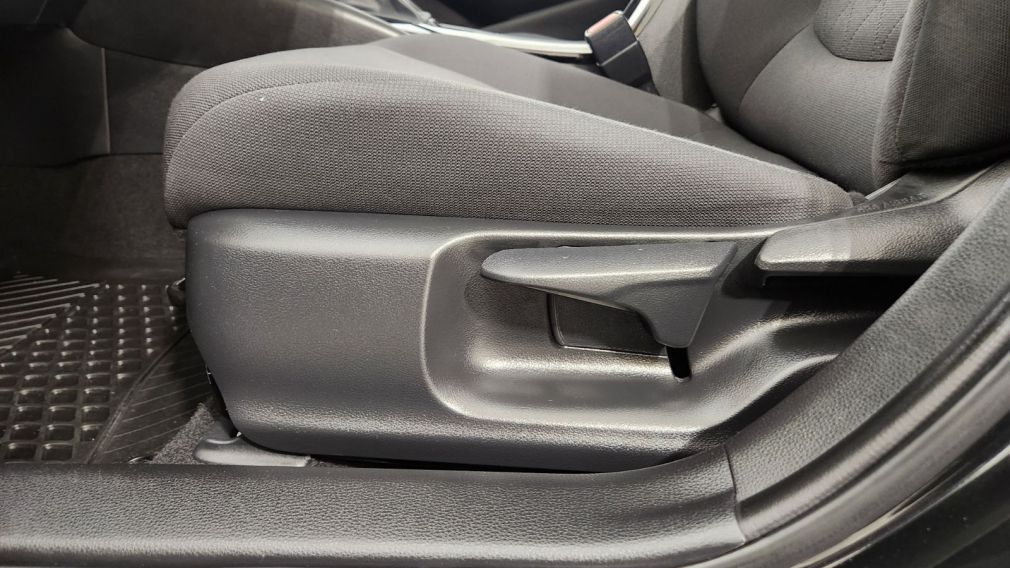 Toyota Corolla LE 2021 d&rsquo;occasion à vendre - 22