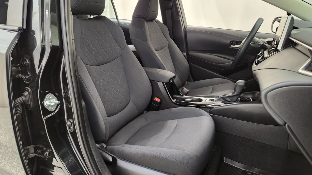 Toyota Corolla LE 2021 d&rsquo;occasion à vendre - 28