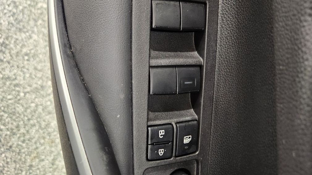 Toyota Corolla SE 2022 d&rsquo;occasion à vendre - 23